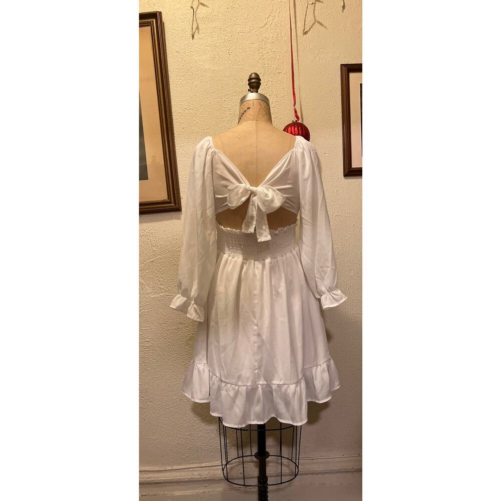 Zaful Square Neck Off the Shoulder Lantern Sleeve Tie Back Dress NWT Size 6 - Picture 4 of 14